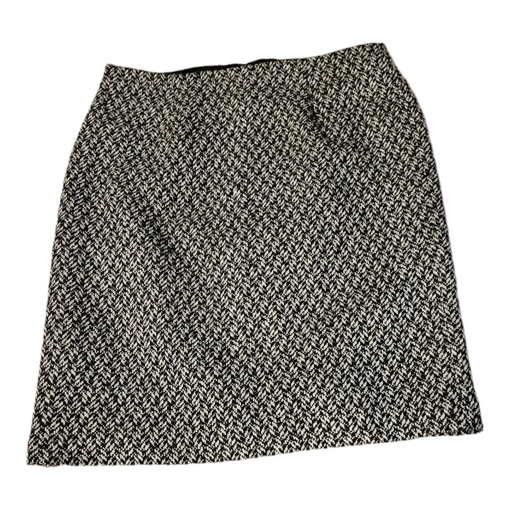 Dalia Collection Size 4 Pencil Skirt